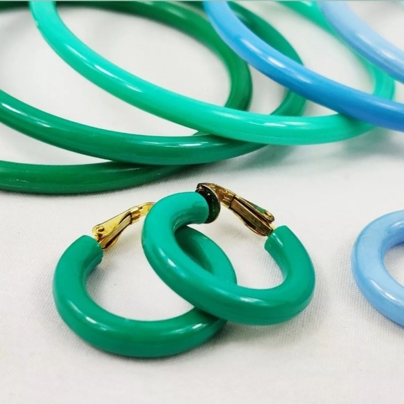 VINTAGE 1980s RETRO EARRINGS & BANGLE BRACELETS - Picture 5 of 7